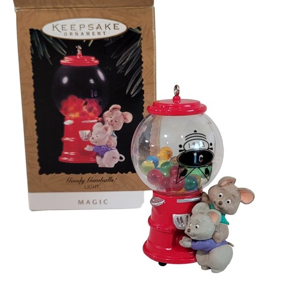 Hallmark Goofy Gumballs Lighted Christmas Holiday Keepsake Ornament 1995 vintage - Picture 1 of 4